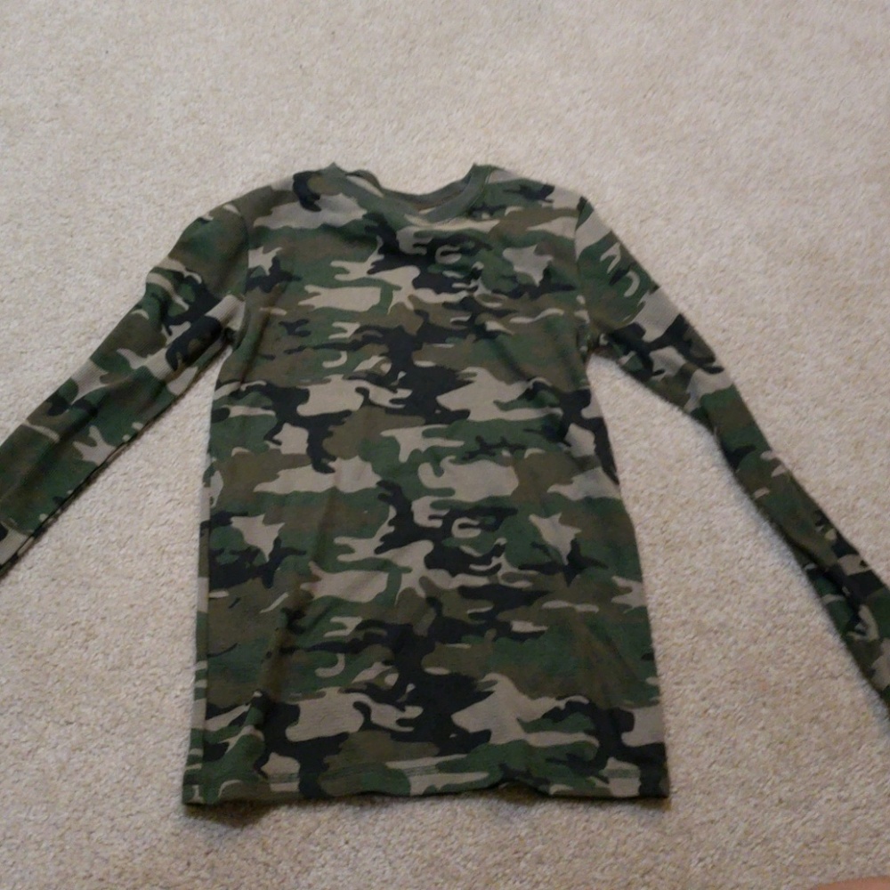 Cherokee pajama camoflauge top